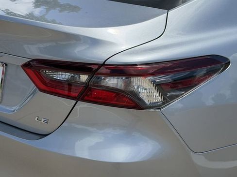 Used 2024 Toyota Camry LE w/ Convenience Package FWD image 7