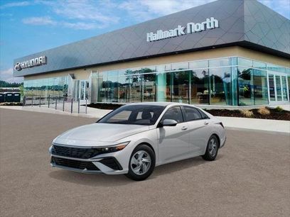 New 2026 Hyundai Elantra SE