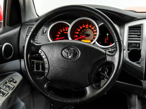 Used 2007 Toyota Tacoma PreRunner image 15