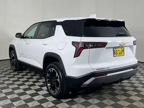 New 2026 Chevrolet Equinox LT w/ Convenience Package II image 8