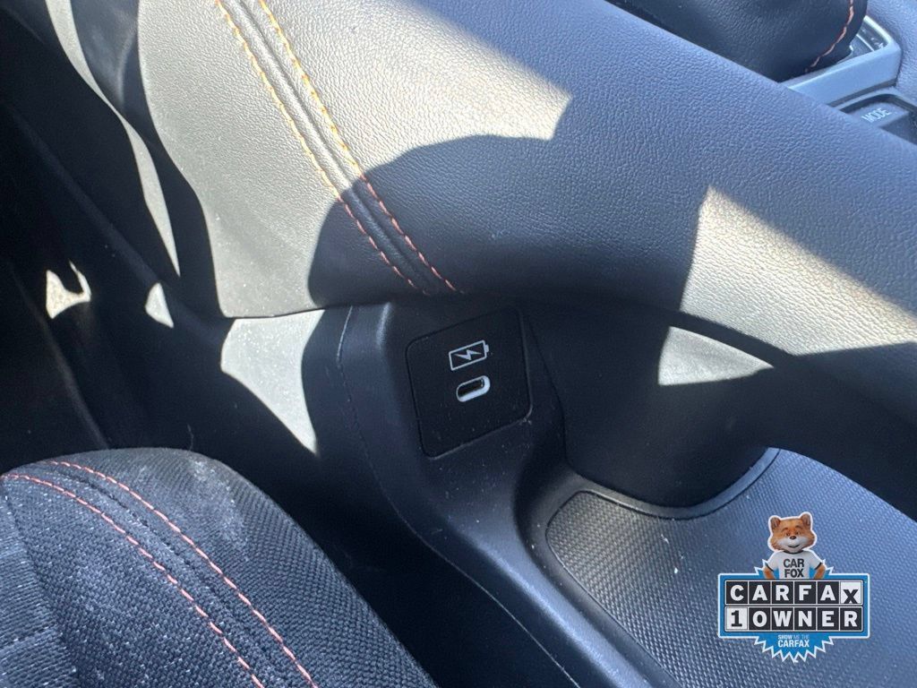 Certified 2025 Honda HR-V Sport image 26