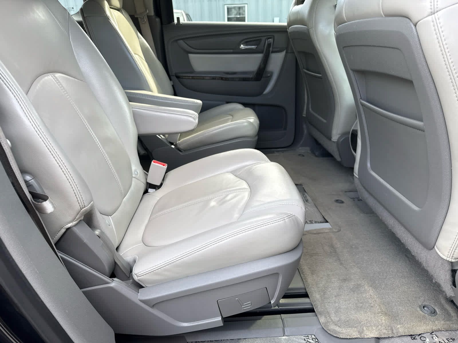 Used 2015 GMC Acadia SLT FWD image 14