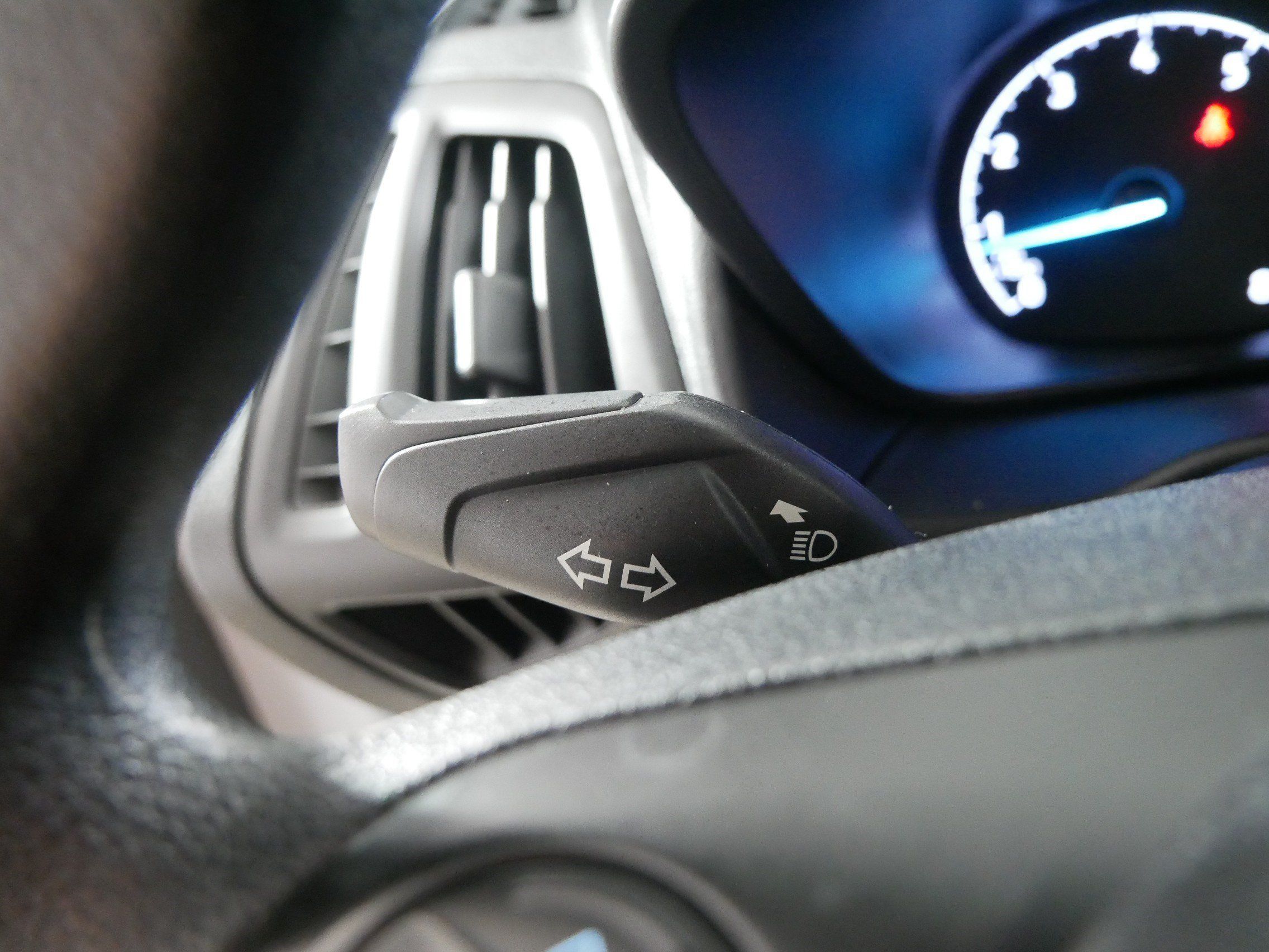 Used 2021 Ford Transit Connect XL FWD image 31