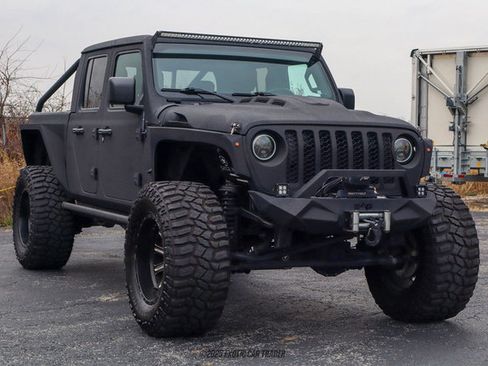 Used 2020 Jeep Gladiator Sport w/ Quick Order Package 24S image 12