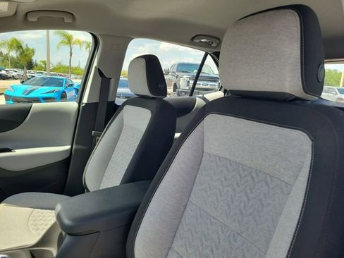 Certified 2022 Chevrolet Equinox LS FWD image 14