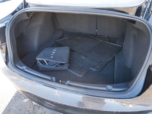 Used 2018 Tesla Model 3 Long Range image 14