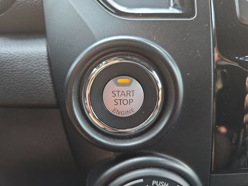 Used 2020 Nissan Titan PRO-4X w/ Pro-4x Utility Package AWD/4WD image 21