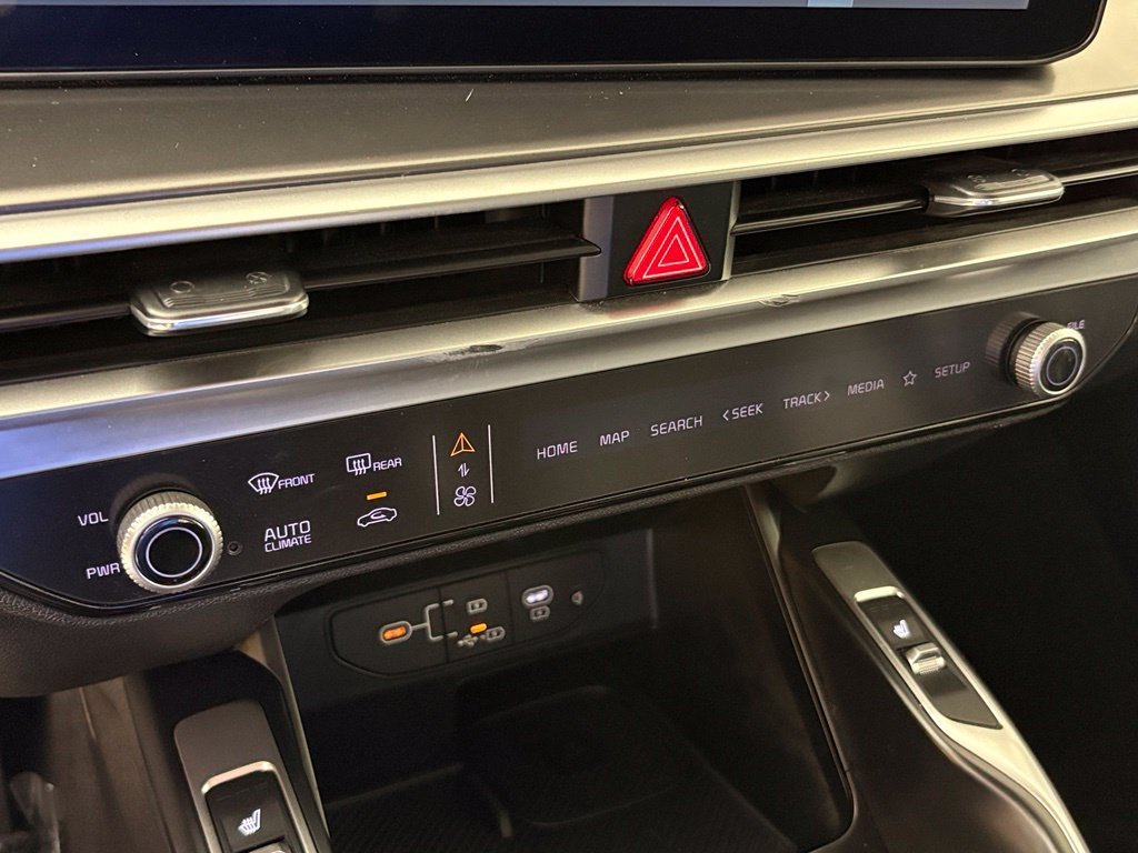 Used 2024 Kia Sorento S AWD/4WD image 27