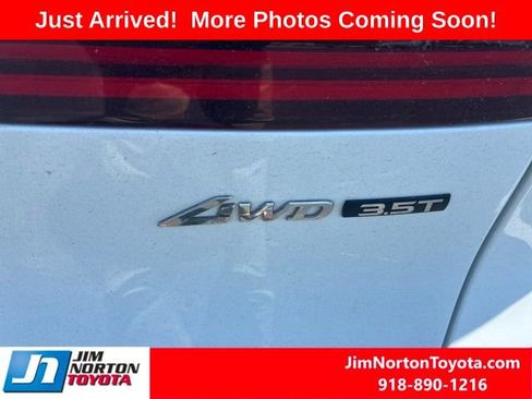 Used 2025 Genesis GV70 3.5T Sport w/ Sport Prestige Package AWD/4WD image 8