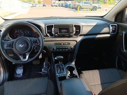 Used 2017 Kia Sportage LX AWD/4WD image 12