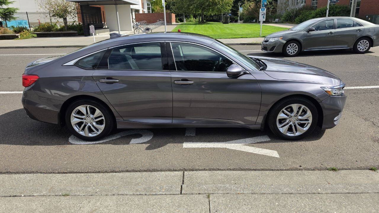 Used 2018 Honda Accord LX image 5