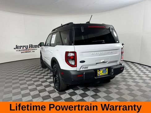 Used 2025 Ford Bronco Sport Outer Banks w/ Outer Banks Tech Package+ AWD/4WD image 9