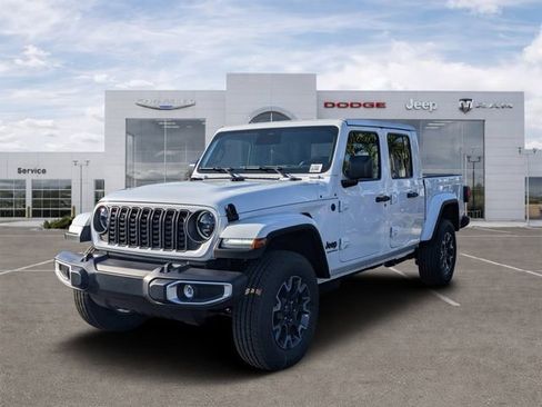 New 2026 Jeep Gladiator Mojave AWD/4WD image 5
