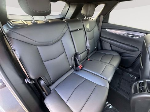 Used 2020 Cadillac XT5 Luxury image 30