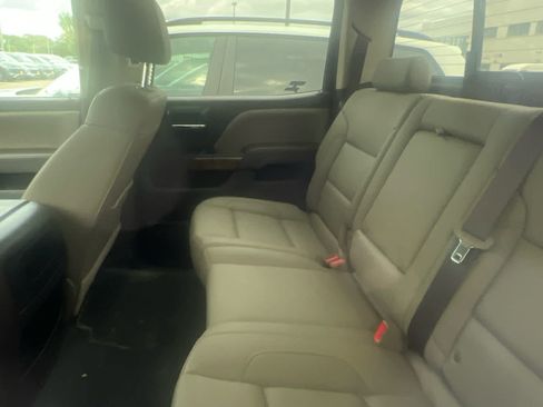 Used 2018 GMC Sierra 1500 SLT AWD/4WD image 5