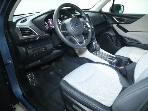 Used 2019 Subaru Forester w/ Popular Package #1 AWD/4WD image 17