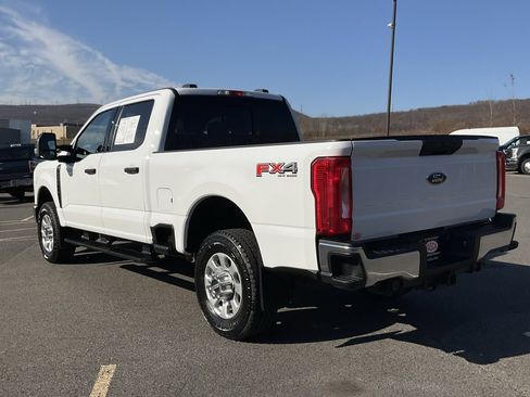Used 2023 Ford F250 XLT w/ FX4 Off-Road Package image 33