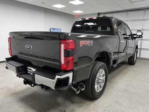 Used 2025 Ford F350 Lariat w/ Lariat Ultimate Package image 11