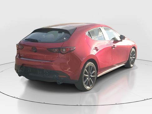 Used 2023 MAZDA MAZDA3 s image 3