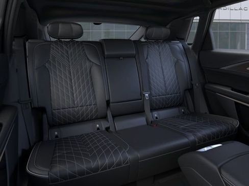 New 2026 Cadillac Lyriq V image 17