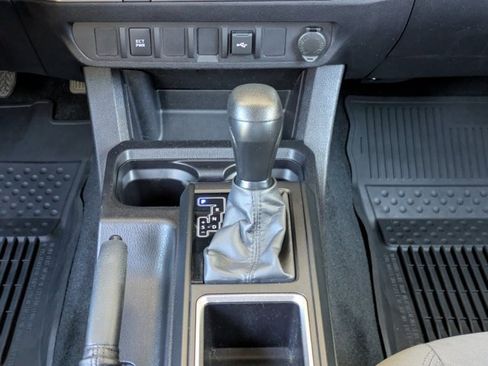 Used 2023 Toyota Tacoma SR image 17