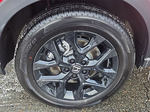 Certified 2025 Honda HR-V Sport image 9