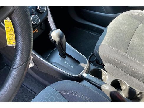 Used 2020 Chevrolet Trax LS w/ Tint and Cruise Package FWD image 17