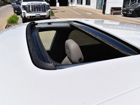 New 2025 Buick Envista Avenir image 26