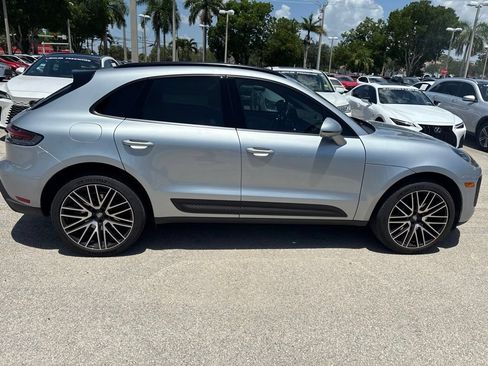 Used 2024 Porsche Macan AWD/4WD image 4