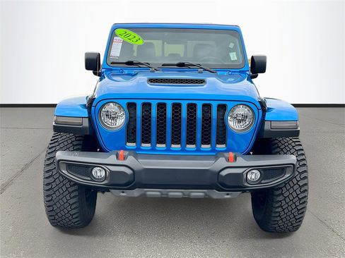 Certified 2023 Jeep Gladiator Mojave w/ Trailer Tow Package image 2