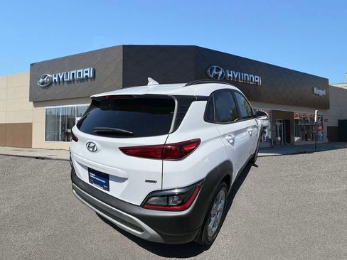 Certified 2023 Hyundai Kona SEL AWD/4WD image 7