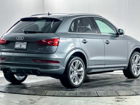 Used 2016 Audi Q3 2.0T Prestige image 2