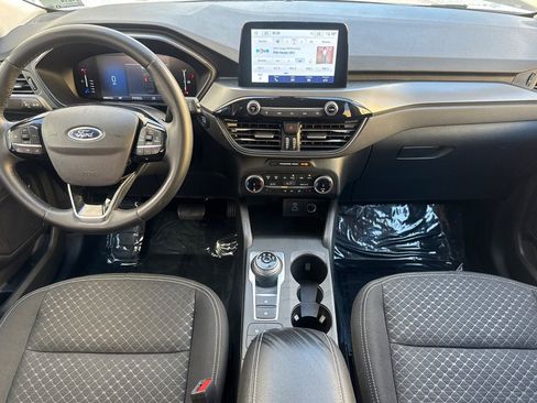 Used 2023 Ford Escape Active AWD/4WD image 16