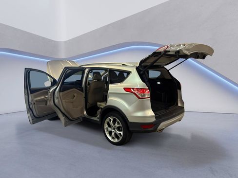 Used 2015 Ford Escape Titanium w/ Equipment Group 301A AWD/4WD image 12