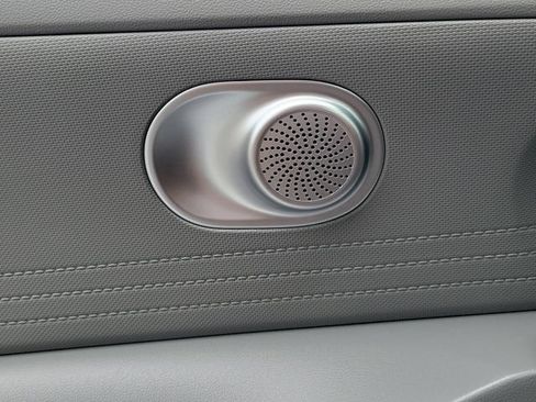 New 2026 Hyundai Elantra Hybrid FWD image 18