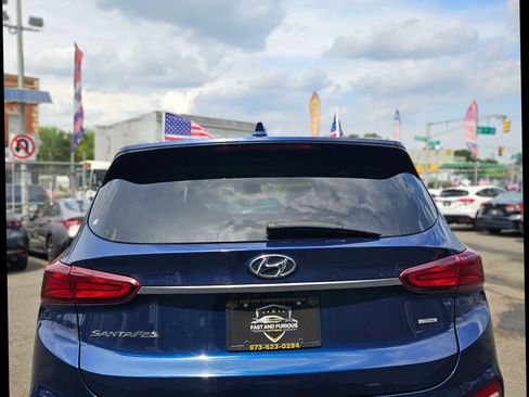 Used 2020 Hyundai Santa Fe SEL image 6