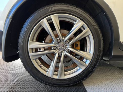Used 2014 INFINITI QX50 Journey w/ Premium Package image 29