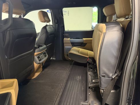 Used 2025 Ford F250 Lariat AWD/4WD image 26