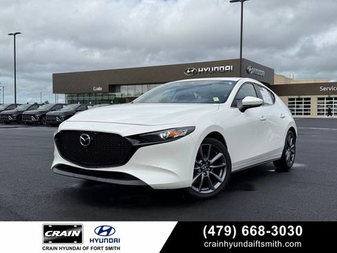 Used 2023 MAZDA MAZDA3 s FWD image 1