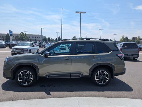 Used 2026 Subaru Forester Limited AWD/4WD image 9