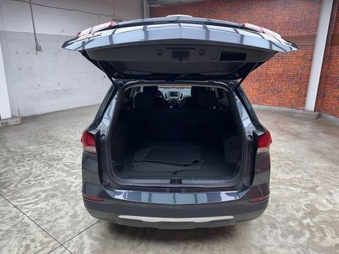 Used 2023 Chevrolet Equinox LT image 26