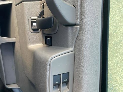 Used 2019 Chevrolet Express 3500 3500 Van 139, For Sale In Ral w/ Power Convenience Package image 10