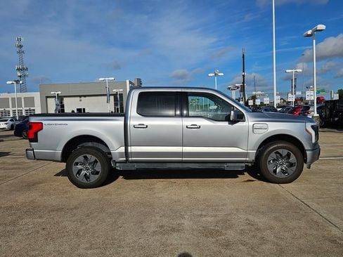 Used 2022 Ford F150 Lightning Lariat AWD/4WD image 4
