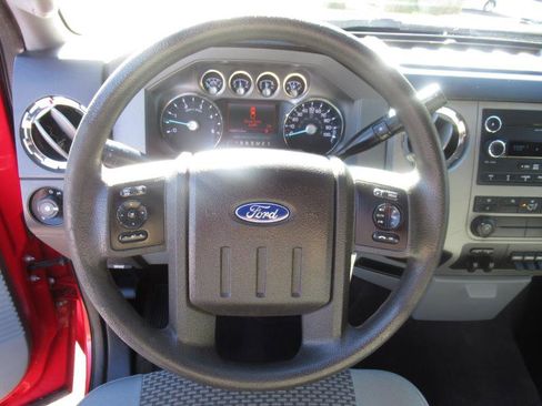 Used 2013 Ford F350 XLT w/ XLT Premium Pkg image 3