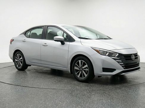 Used 2025 Nissan Versa SV w/ Trunk Package image 1
