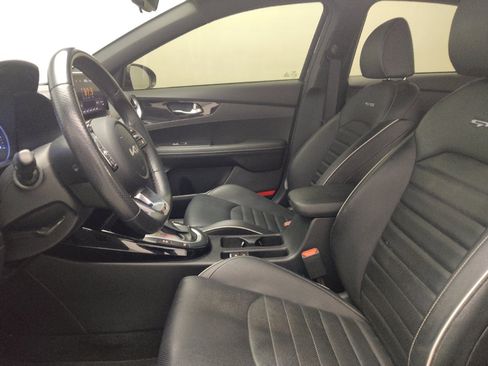Used 2022 Kia Forte GT-Line w/ GT-Line Premium Package FWD image 17