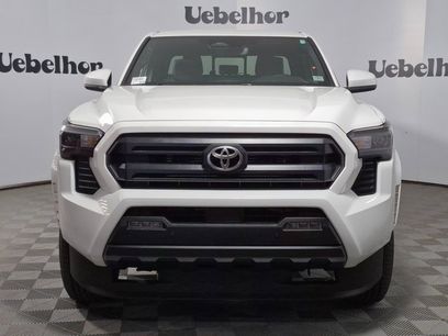 New 2025 Toyota Tacoma SR5