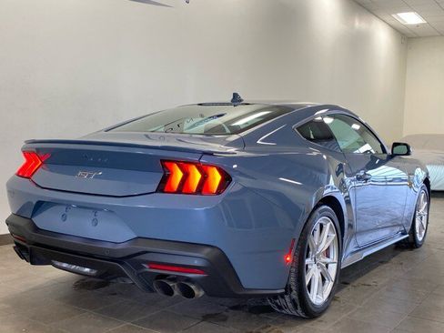 Used 2024 Ford Mustang GT Premium image 7