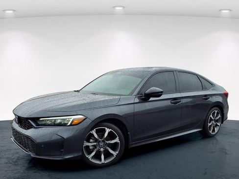 Used 2025 Honda Civic Sport image 2