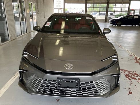 Used 2026 Toyota Camry XSE w/ Premium Package FWD image 2
